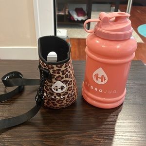 Pink HydroJug with leopard carrying case.